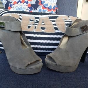 Michael Kors Gray Suede Boots/Booties US size 9M